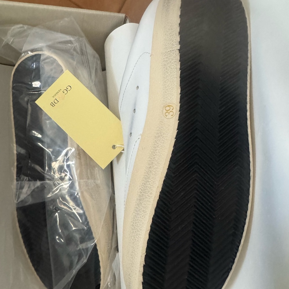 Golden Goose Super-Star Classic Sneakers with Spur - Picture 4 of 5